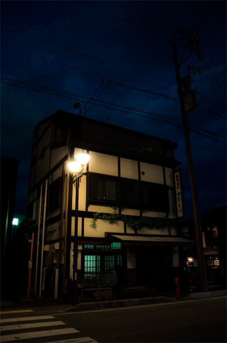 Building, Takayama (2011)